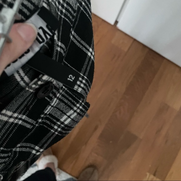 Plaid Pants - Picture 6 of 7